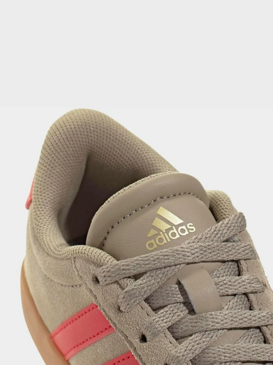 adidas Brown/Red VL Court 3.0 Trainers Discount