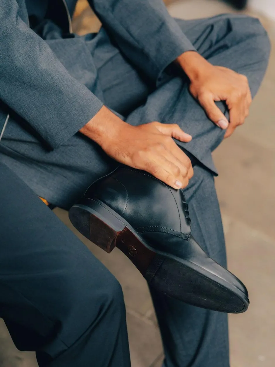 Base London Wallis Chukka Boot Black Online
