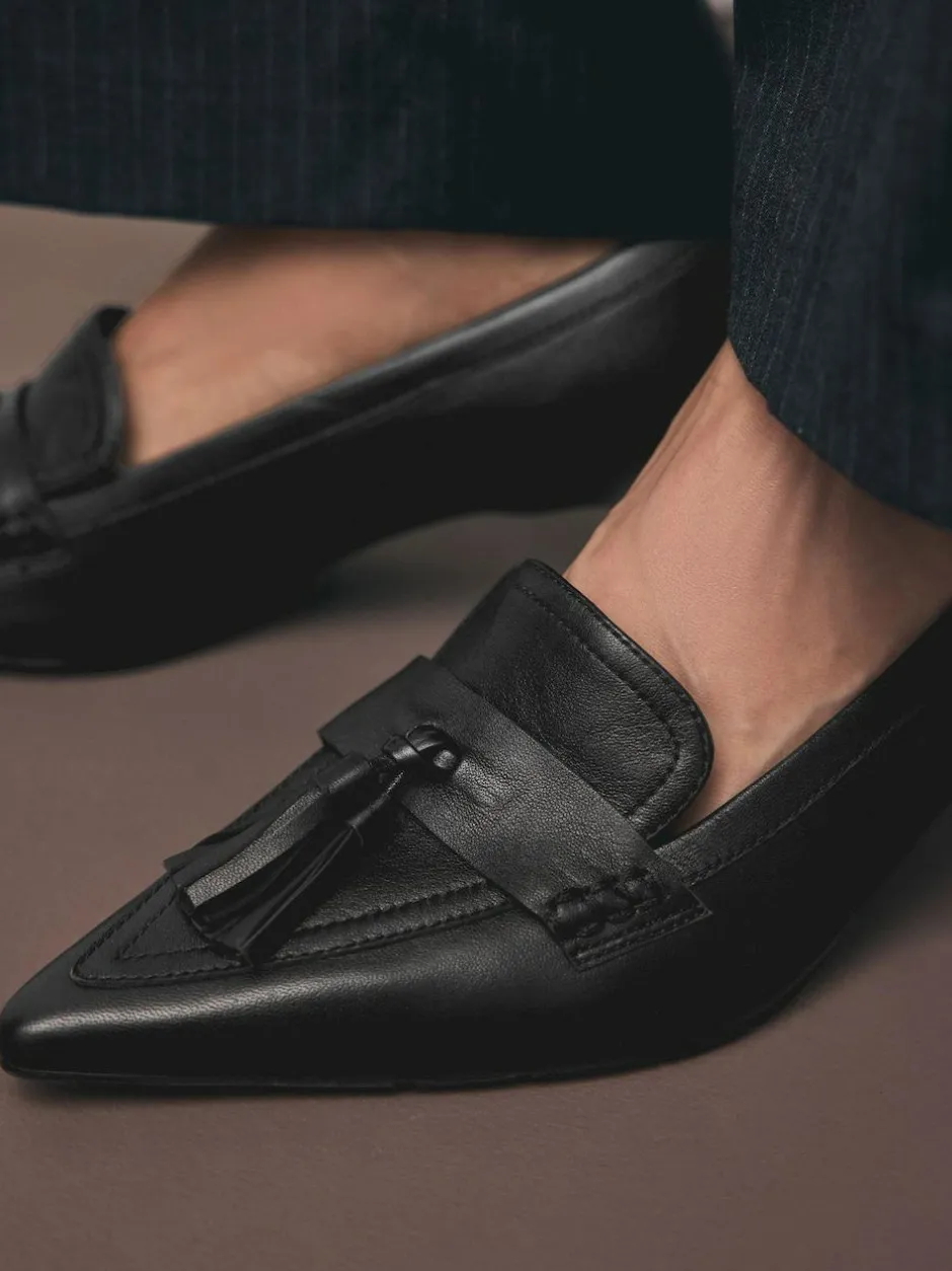 Next Premium Leather With Motionflex Point Toe Tassel Heels Loafers Black