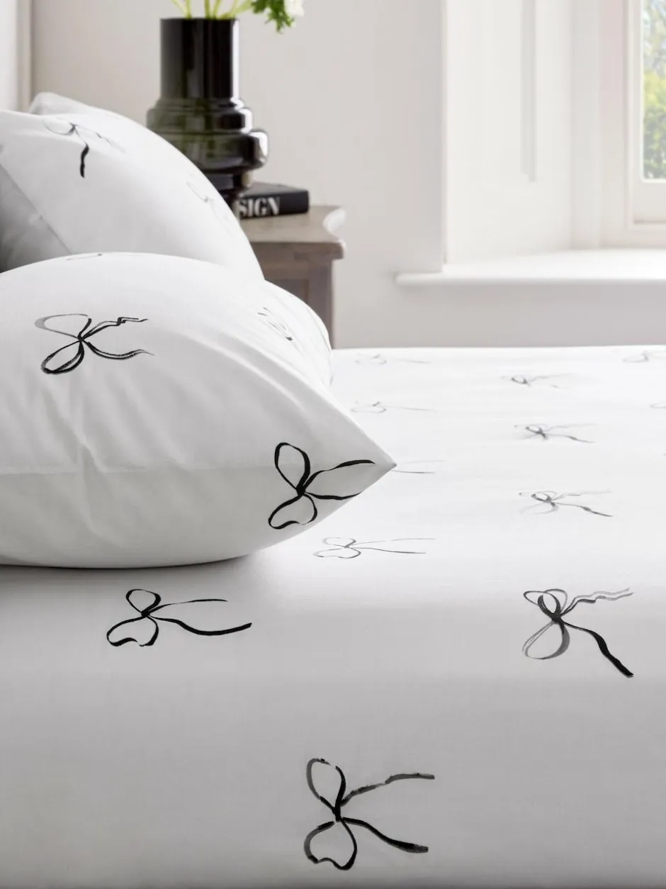 Next Black/White Bow Fitted Sheet and Pillowcase Set