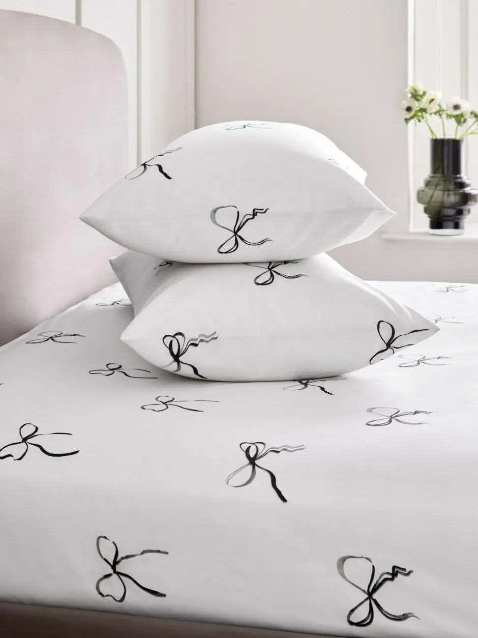 Next Black/White Bow Fitted Sheet and Pillowcase Set