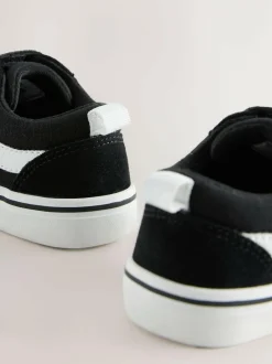 Next Wide Fit (G) Touch Fastening Skate Trainers Black/White Outlet