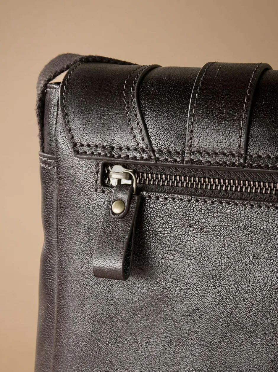 Next Brown Signature Messenger Outlet