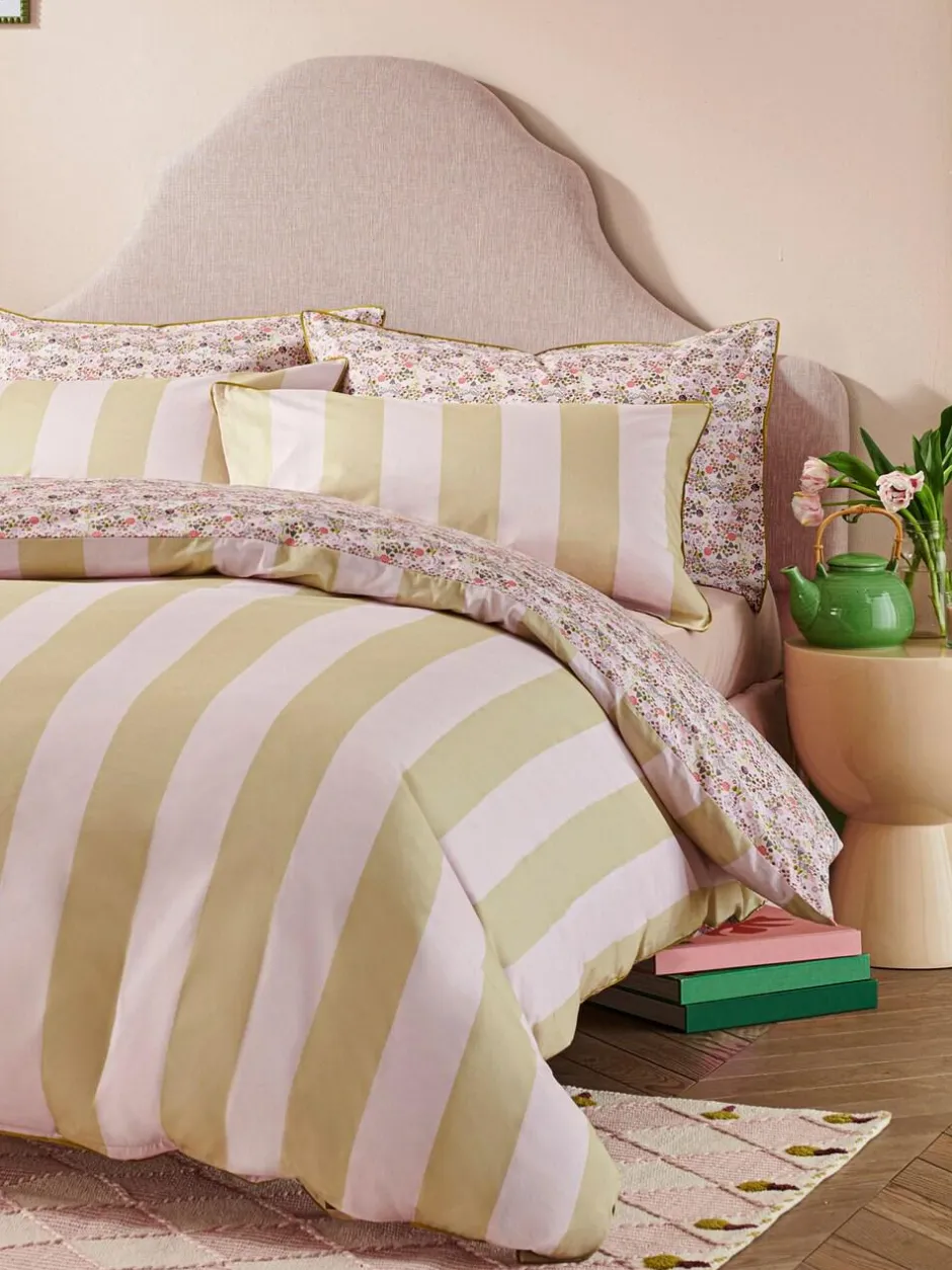 Cath Kidston 180 Thread Count Duvet Cover and Pillowcase Set Pink Tiny Town Best