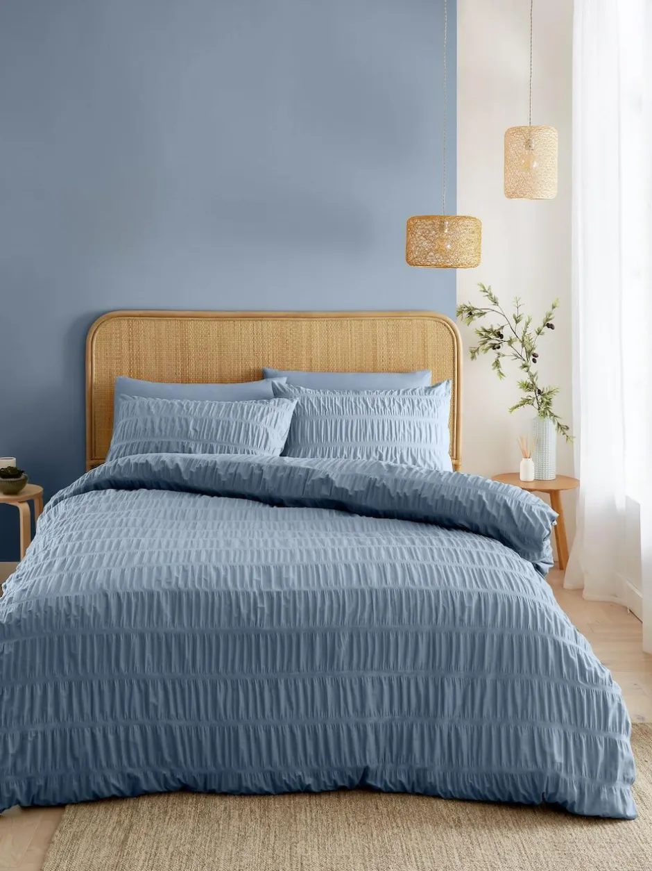 Catherine Lansfield Seersucker Easy Care Duvet Cover Set Chambray Blue Clearance