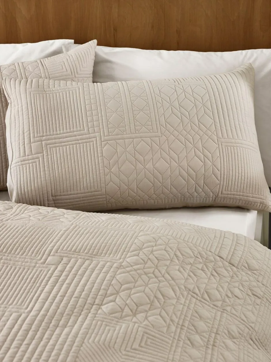 Catherine Lansfield Folkstone Geo Duvet Cover Set Natural Outlet