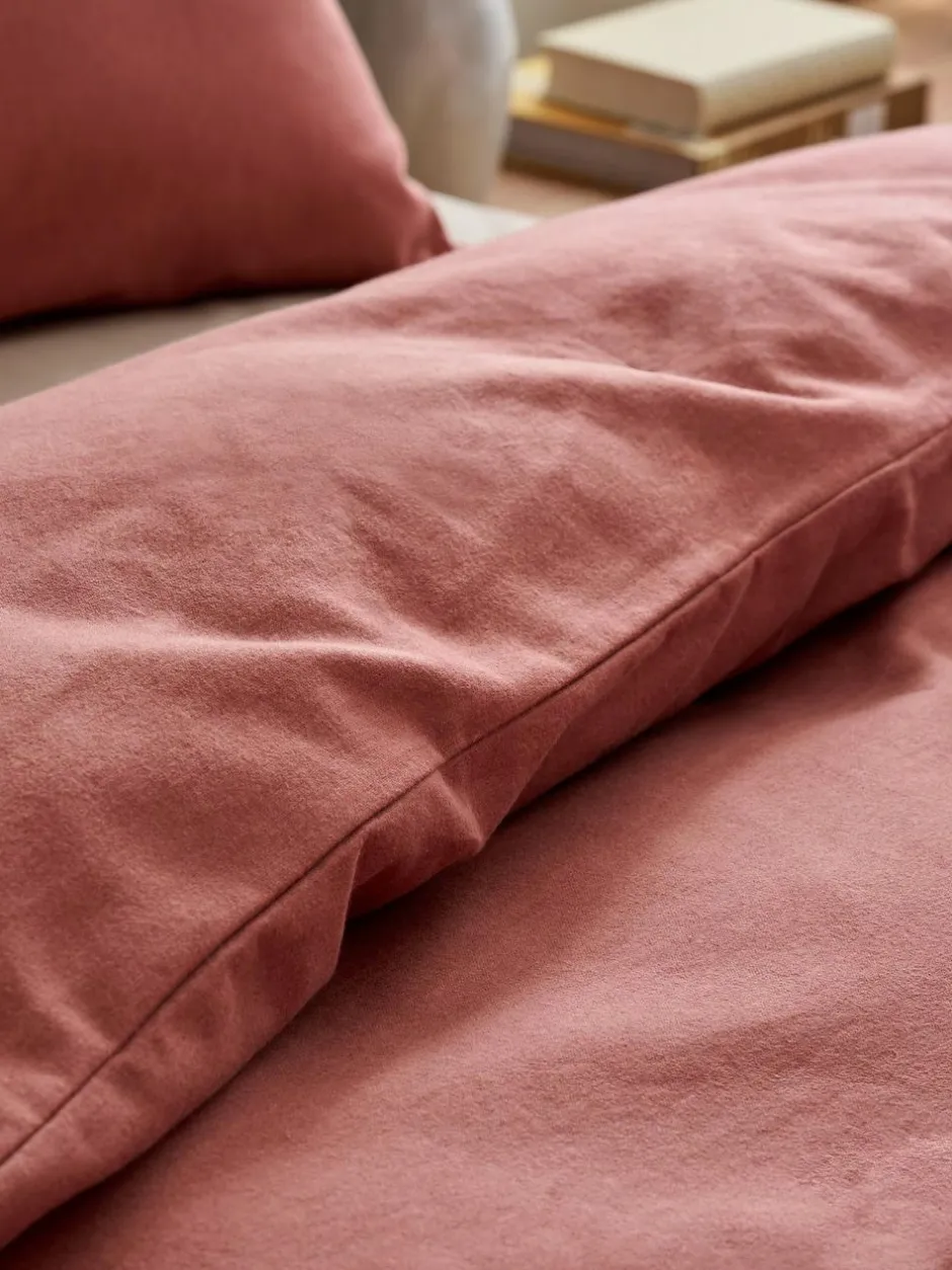 Next Dark Pink Supersoft 100% Brushed Cotton Duvet Cover Plain and Pillowcase Set Clearance