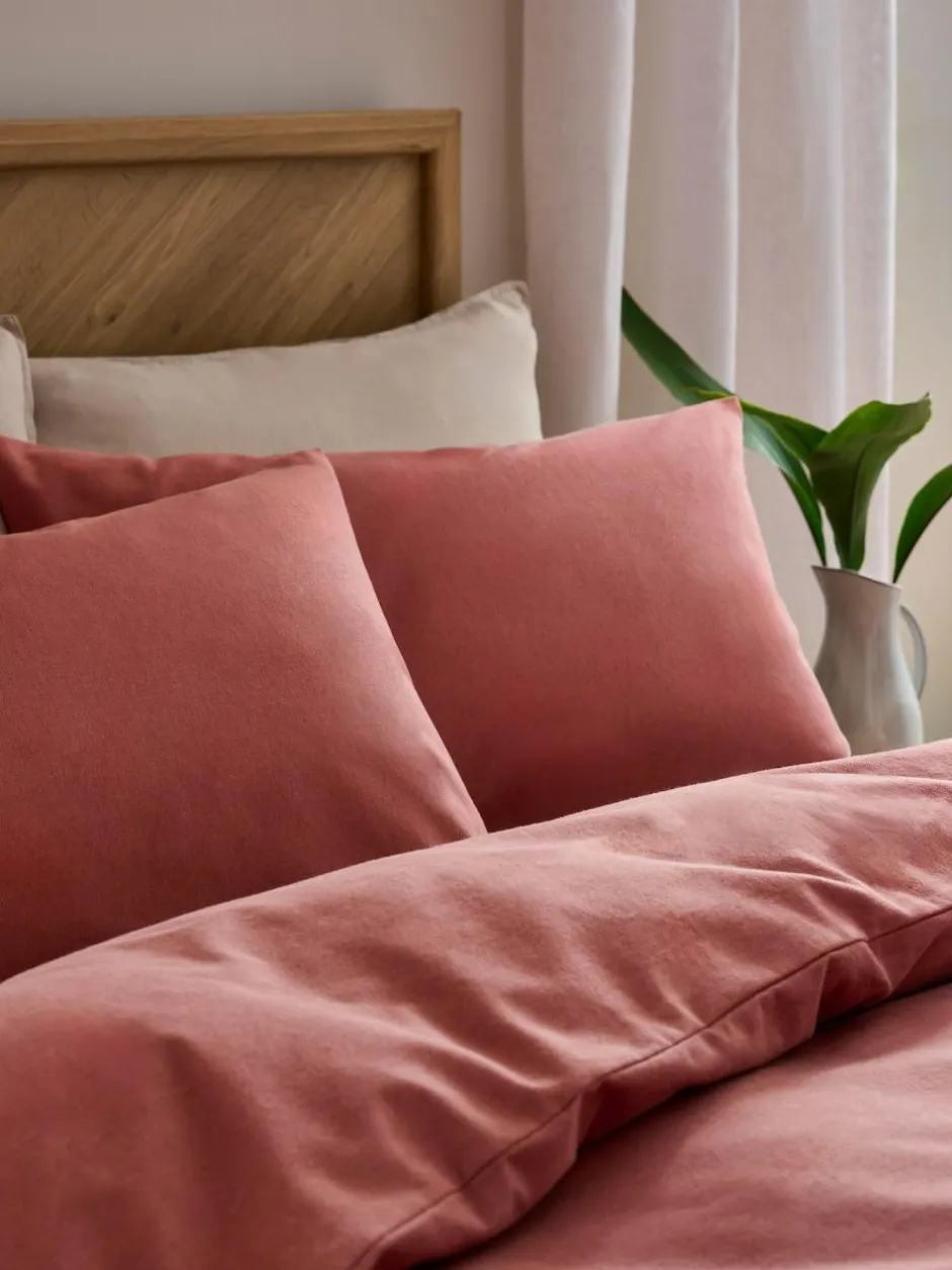 Next Dark Pink Supersoft 100% Brushed Cotton Duvet Cover Plain and Pillowcase Set Clearance
