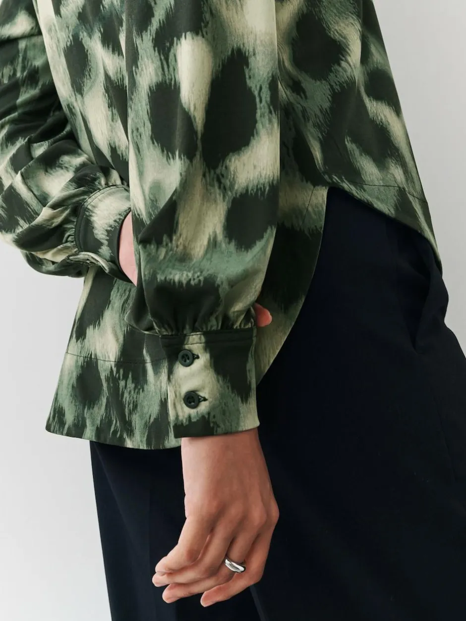 Next Long Sleeve V-Neck Jersery Blouse Green Animal New