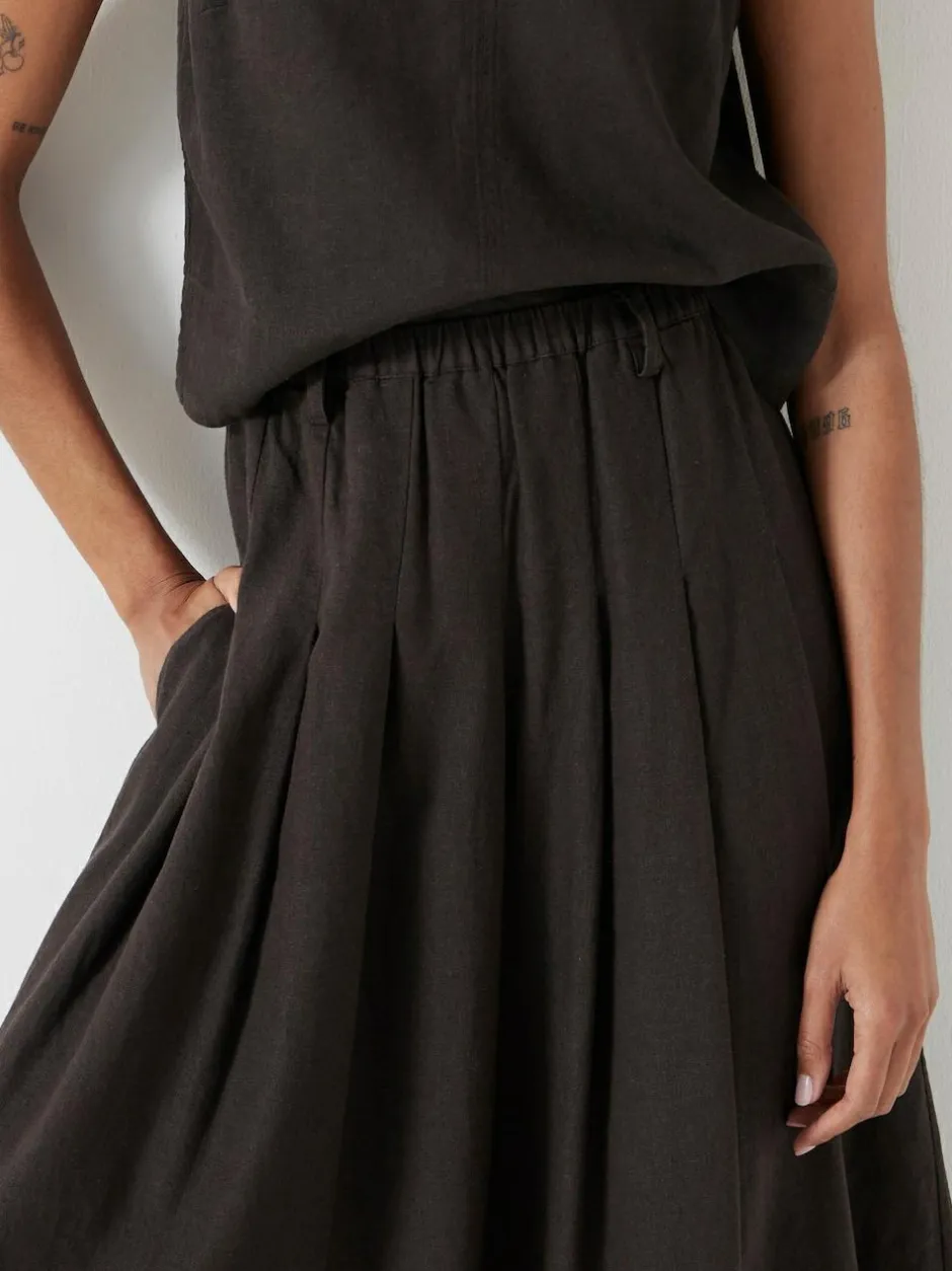Hush Ivy Pleated Linen Blend Midi Skirt Dark Brown Hot