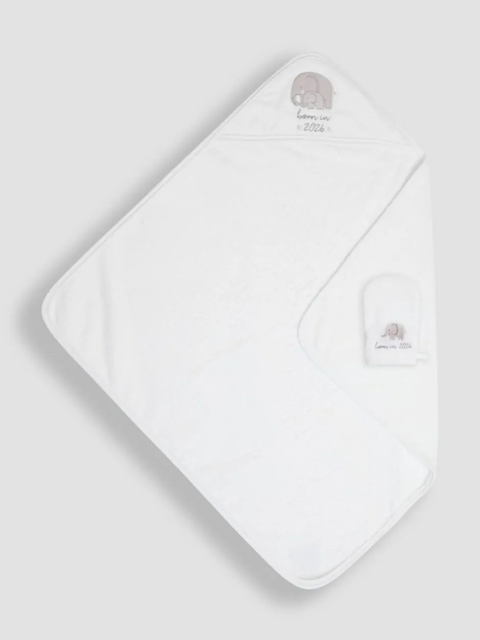 Jojo Maman Bébé Born in 2026 Hooded Towel & Wash Mitt Best