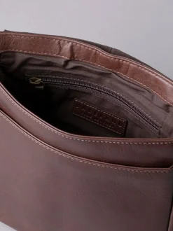 Lakeland Leather Medium Keswick Messenger Bag Brown Clearance