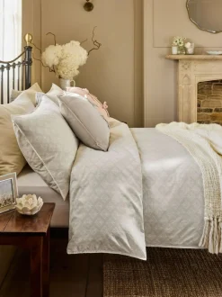 Laura Ashley Natural Ladyfern 100% Cotton Duvet Cover and Pillowcase Set Discount