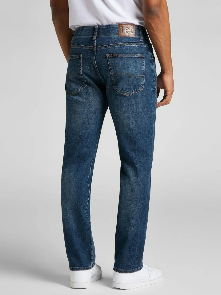 Lee Straight Fit Extreme Motion Jeans Maddox Online