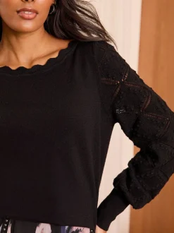 Love & Roses Petite Bobble Stitch Scallop Knit Jumper Black