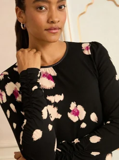Love & Roses Long Sleeve Jersey Top Black Placement Animal Outlet
