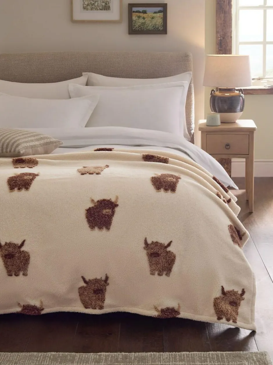 Next Natural Hamish The Highland Cow Borg Throw Clearance