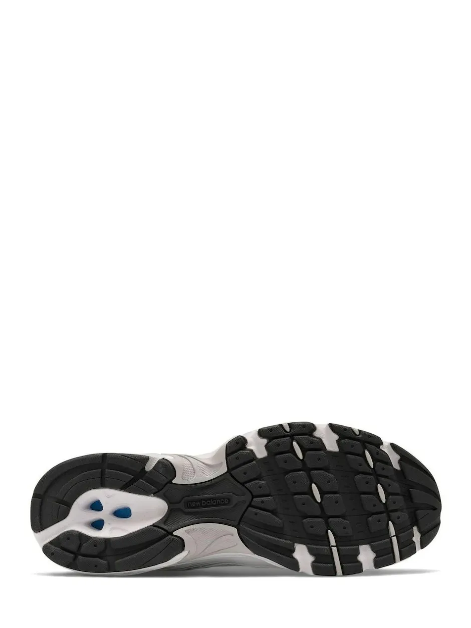 New Balance White/Silver Womens 530 Trainers