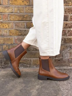 Novo Wide Fit Dottie Flat Chelsea Ankle Boots Chocolate Brown Discount