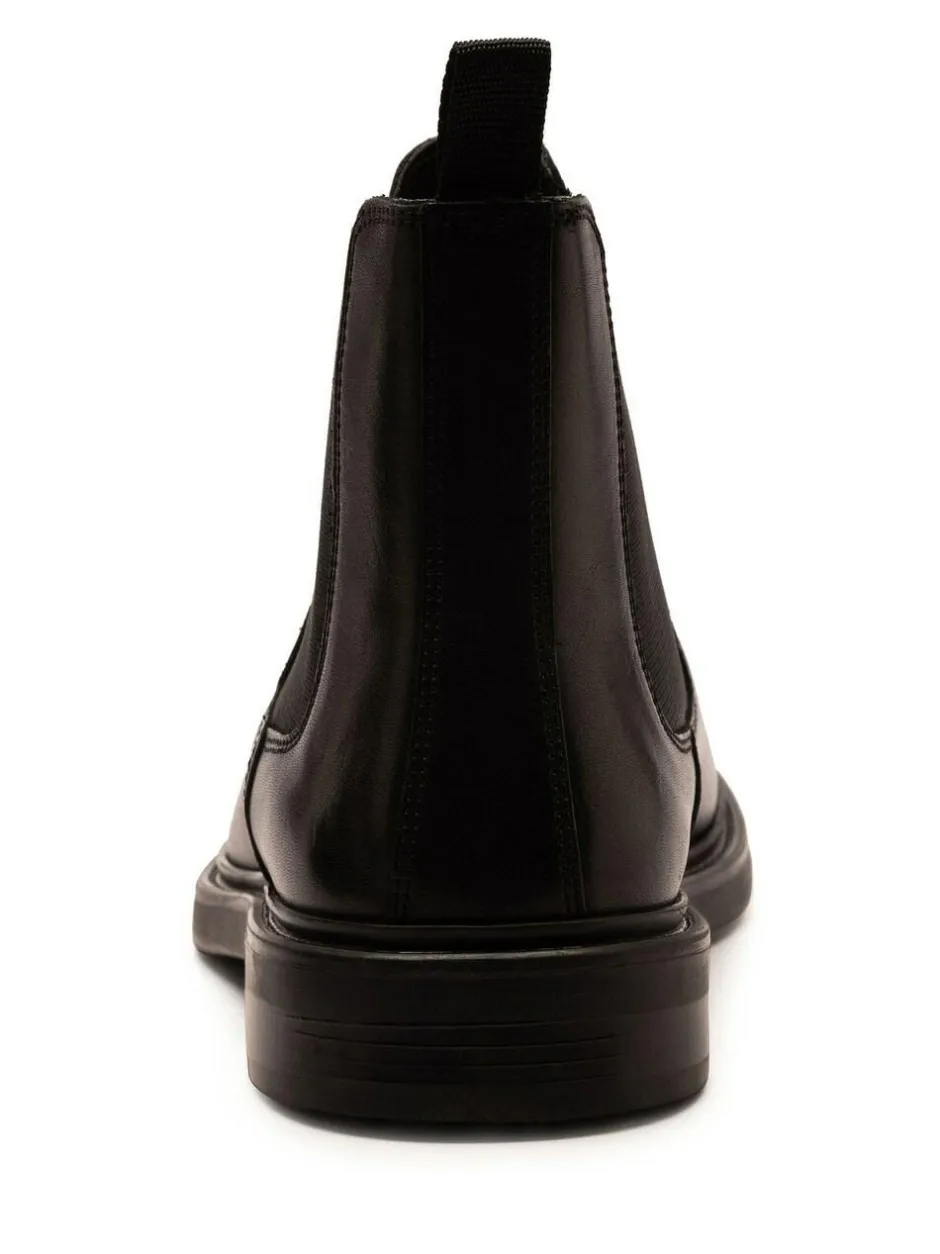 Off The Hook Black Torrance Leather Slip-On Chelsea Boots Sale