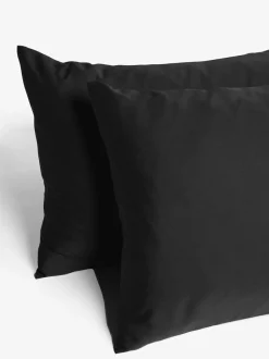 Next Set of 2 Black Cotton Rich Pillowcases Clearance