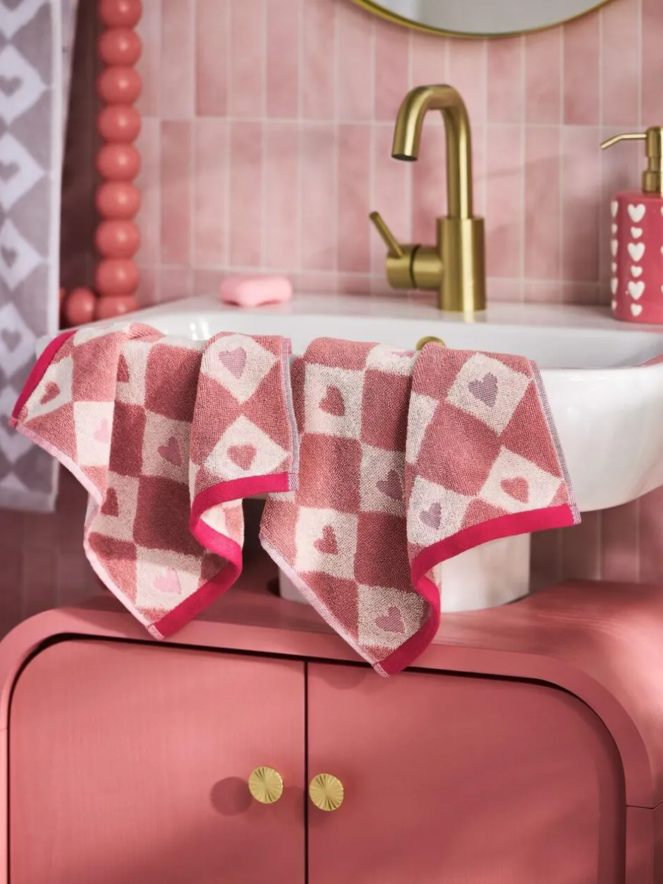 Next Set of 2 Pink Heart Face Cloths Outlet