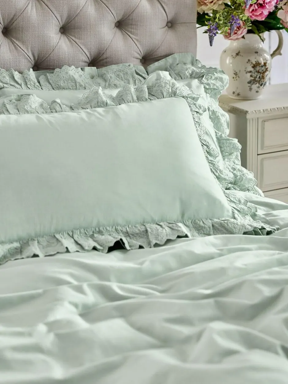 Shabby Chic by Rachel Ashwell® Broderie Anglaise Ruffle Duvet Cover and Pillowcase Set Blue New