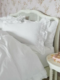 Shabby Chic by Rachel Ashwell® Broderie Anglaise Ruffle Duvet Cover and Pillowcase Set White Clearance