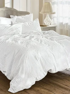 Shabby Chic by Rachel Ashwell® White Textured Floral Matelasse Duvet Cover and Pillowcase Set Discount