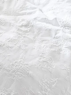Shabby Chic by Rachel Ashwell® White Textured Floral Matelasse Duvet Cover and Pillowcase Set Discount