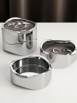 Umbra Chrome Wavy Jewelry Organizer Hot