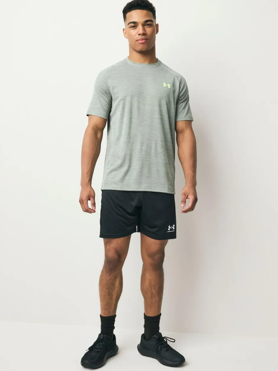 Under Armour Challenger Knit Shorts Black/White Clearance