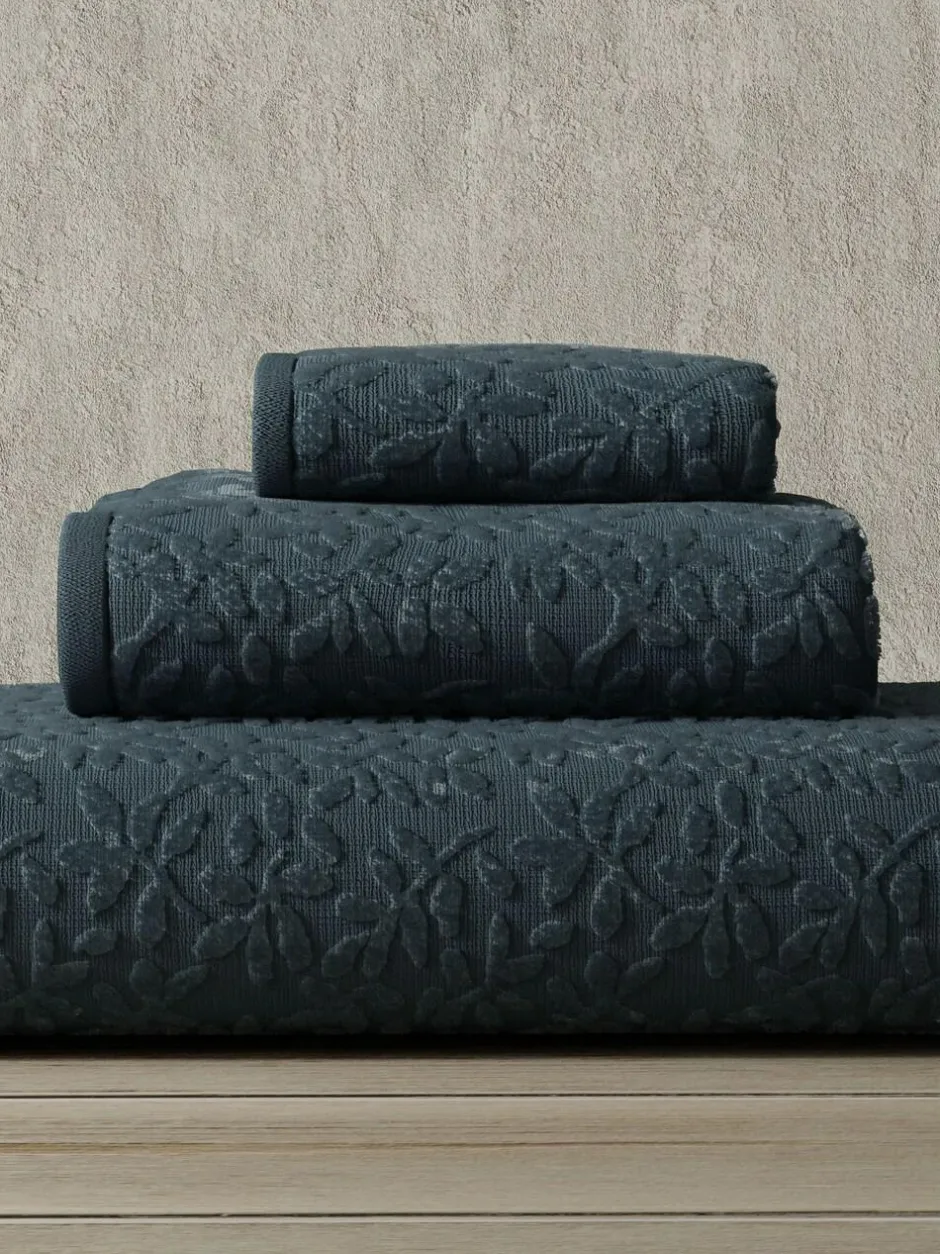Vantona Jacquard Leaf 500gsm 100% Cotton Towel Grey Sale