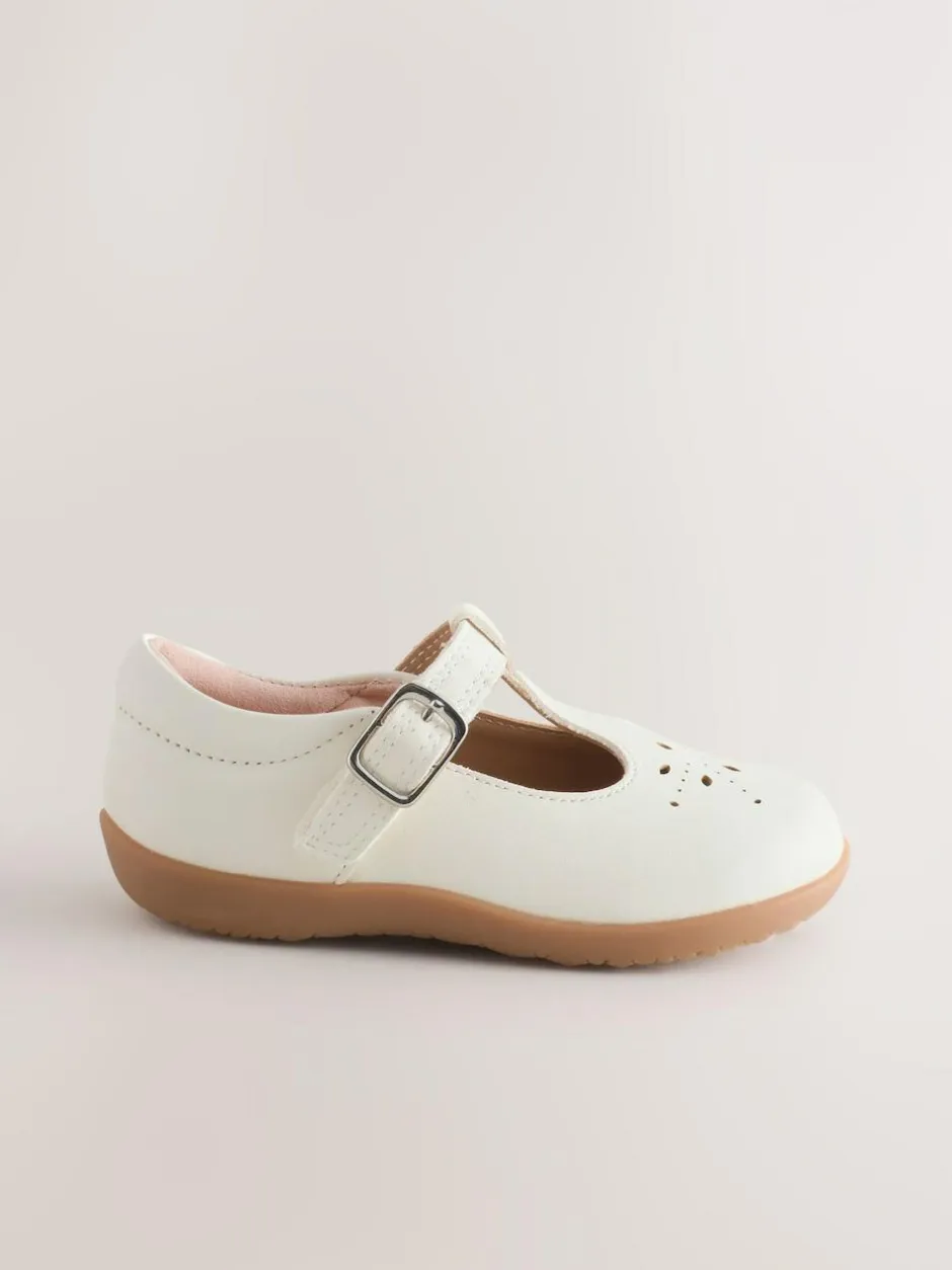Next Standard Fit (F) First Walker T-Bar Touch Fastening Shoes White Leather Hot