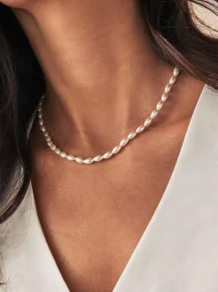 Next White Pearl Effect Short Necklace Hot